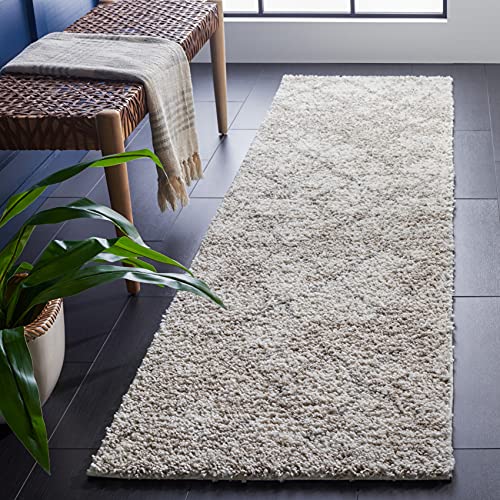 Safavieh Moroccan Shaggy Indoor Woven Runner Area Rug, Berber Shag Collection, BER162, in Cream / Light Grey, 69 X 244 cm for Living Room, Bedroom or Any Indoor Space