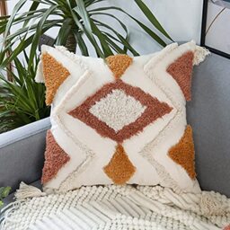 Merrycolor Set of 2 Cushion Covers 45 x 45 cm, Yellow Tufted Throw Pillow Covers with Beige Tassels Boho Cotton Linen Decorative Pillow Cases for Bedroom Living Room
