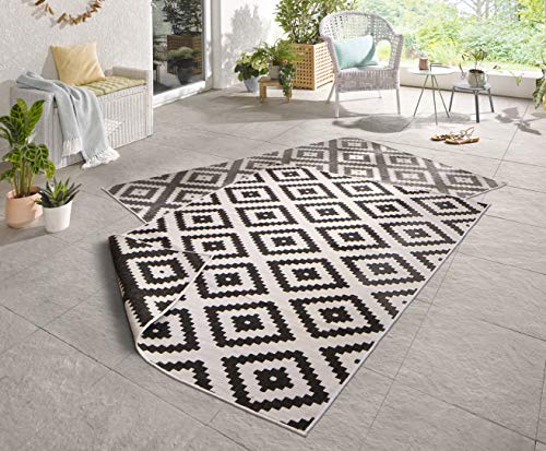 Hanse Home NORTHRUGS Malta Indoor and Outdoor Rug 120 x 170 cm Reversible Rug Weatherproof Modern Geometric Pattern for Balcony Patio Garden Conservatory Kitchen Living Room Waterproof in Black Cream