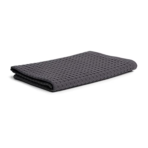 M??ve Piqu??e shower towel 70 x 140 cm made of 100% cotton, graphite