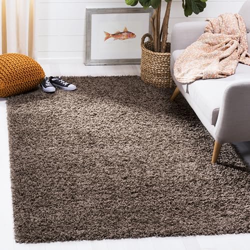 Safavieh Shag Rug for Living Room, Dining Room, Bedroom - Athens Shag Collection, High Pile, in Taupe, 155 X 229 cm