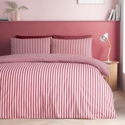 Catherine Lansfield Epping Textured Stripe Reversible Super King Duvet Cover Set with Pillowcases Burgundy