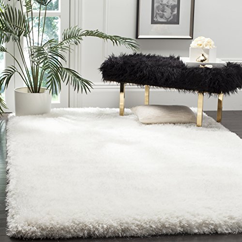Safavieh Animal Print Rug for Living Room, Dining Room, Bedroom - Fur Collection, High Pile, in White, 61 X 91 cm