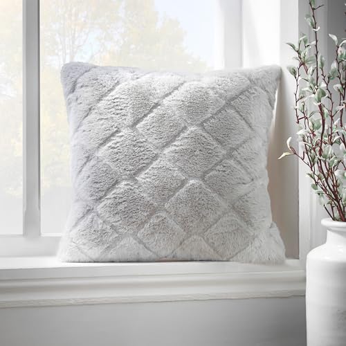 Catherine Lansfield Cosy Diamond 43x43 cm Filled Cushion Silver Grey