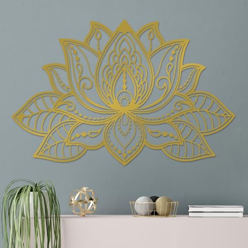 Elegant Gold Decorative Metal Wall Accessory, 91 x 59 cm, 100% Metal, 1.5 mm Thick, Lightweight 1.2 kg, Easy Wall Hanging for Stylish Decor