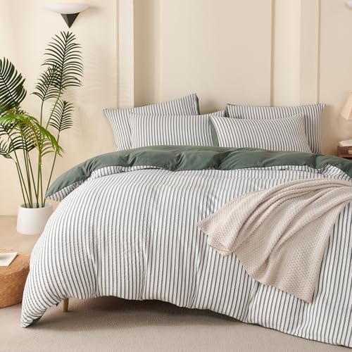 TISPLR Green Comforter Set Queen Size Soft Luxury Washed Microfiber Jacquard 3 Pieces Bedding Set, White Green Vertical Ticking Stripes Pattern Comforter with 2 Pillowcases Breathable Durable Comfy