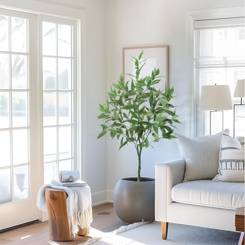 Garvee Artificial Eucalyptus Tree, Artificial Plant with Silk Leaves, 48 - Realistic artificial eucalyptus tree with silk leaves, easy care artificial plant for indoor and outdoor use