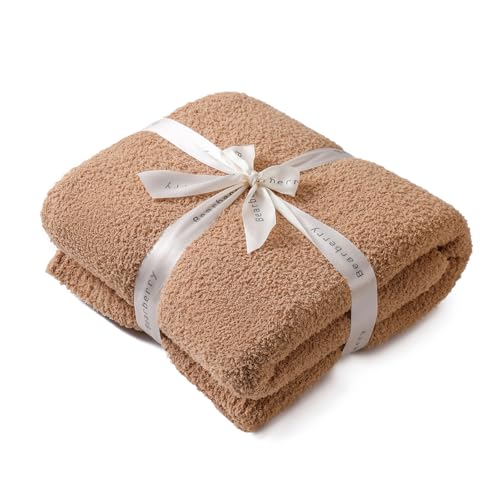 bearberry Super Soft Fluffy Throw Blanket Lightweight Cozy Warm Throw Blankets for Couch Bed Sofa All Season (Camel, 50???x60???)