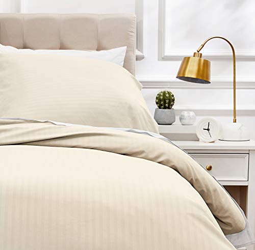 Amazon Basics 2-Piece Microfibre Bedding Duvet Cover Set, Duvet Cover 135 x 200 cm & 1 Pillowcase 80 x 80 cm, Beige
