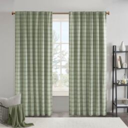 "Madison Park Anaheim Cabin Plaid Curtain Window, Thermal Insulated Fleece Lining, Living Room Decor Light Blocking Drape for Bedroom, 1-Single Panel Pack, 50"" x 84"" Rod Pocket, Green"