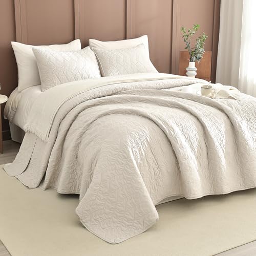 "Masaca Oversized Queen Bedspread(102""x118""),Wheat Lightweight Oversized Queen Quilt with Leaf Pattern Extra Soft Farmhouse Coverlet for All Season"