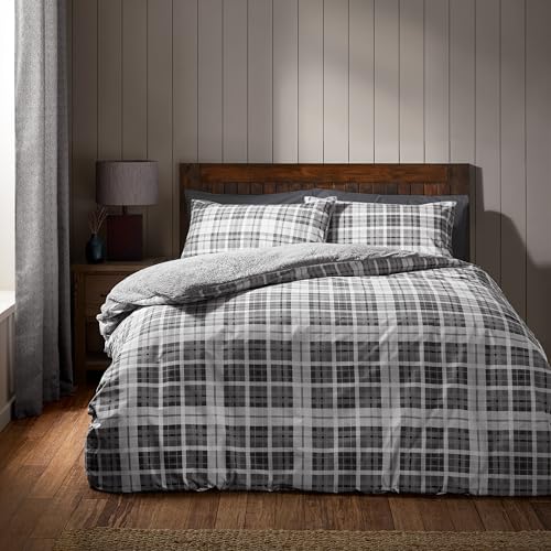 Catherine Lansfield Cosy Sherpa Check King Duvet Cover Set with Pillowcases Grey