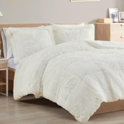Intelligent Design Malea 2 Piece Shaggy Faux Fur Comforter Set Solid Plush Double Sided Box Quilting Design, Modern Casual All Season Quilt Bedding with Matching Sham, Twin/Twin XL, Ivory 2 Piece