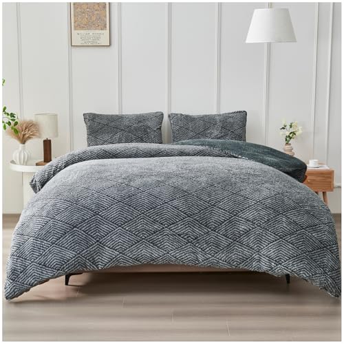 GC GAVENO CAVAILIA Luxury Fleece Duvet Cover with Pillowcases - Geometric Double Bedding Set - Soft, Warm Winter Teddy Duvet Set - Easy Care Comforter Bed Linen Double - (200x200 cm), Charcoal/Grey