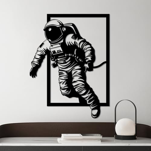 Stylish Black Decorative Metal Wall Accessory, 69 x 52 cm, 100% Metal, 1.5 mm Thickness, Perfect for Modern Home Decor & Art Display