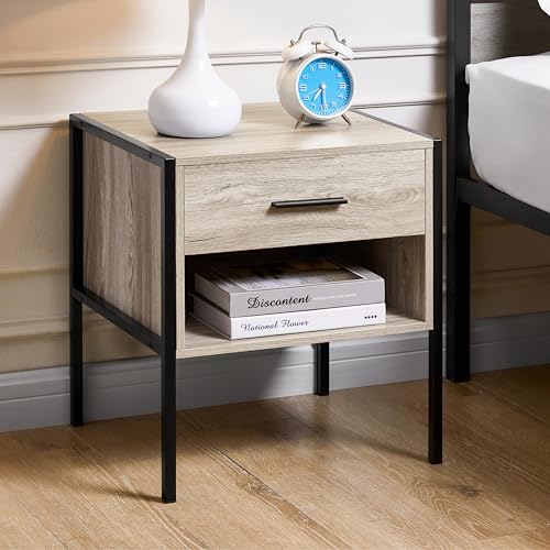 Vida Designs Brooklyn Bedside Cabinet Nightstand Side Table Industrial Bedroom Furniture Storage (Grey, 1 Drawer)