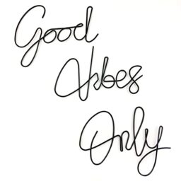 Marynee Good Vibes Only Wall Decor Signs Metal Letters Wall Decor Inspirational Wall Decals for Room Office Home Wall, 9x6 Inches, Black
