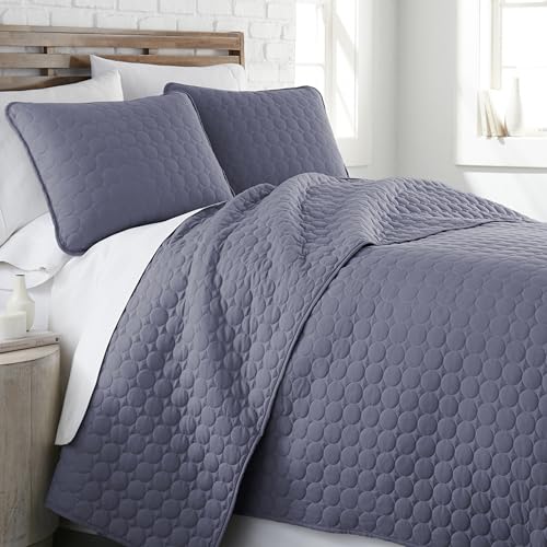 Southshore Fine Living, Inc. Oversized Queen Quilt Bedding Set, Lightweight Quilt, Soft Coverlet Full Size Bedspread 3-Piece Set with Two Matching Quilted Pillow Shams, Full/Queen Quilts, Denim