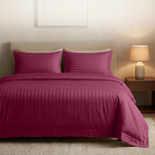 Casabella Satin Stripe Duvet Cover Sets-Luxurious King Bedding with Stripes,Kingsize Duvet Cover Sets, Hotel Quality King Size Duvet & Pillowcases, Burgandy Satin Stripe Duvet King Size