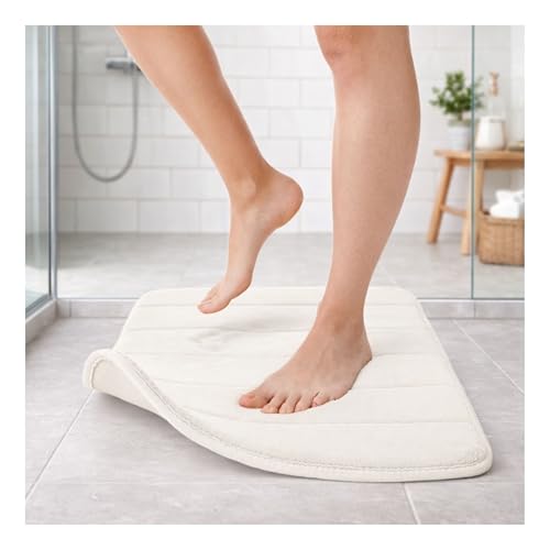 TATAY Bath Mat Nuvola, 100% Microfiber, Non-slip, Absorbent, Quick Dry, Soft Touch, Memory Effect, Washable, White. Measures 40 x 60 cm