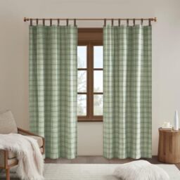 "Madison Park Anaheim Cabin Plaid Curtain Window, Thermal Insulated Fleece Lining, Living Room Decor Light Blocking Drape for Bedroom, 1-Single Panel Pack, 50"" x 84"" Faux Leather Tab, Green"