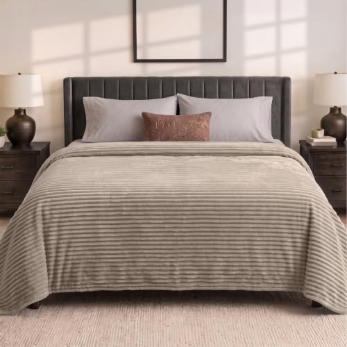 PAVILIA Cozy Fleece Bed Blanket King - Fuzzy, Super Soft, Plush, Luxury Flannel Throw - Warm Ribbed Microfiber Blanket for Sofa Couch (Taupe Tan, 90x108 inches), 90 x 108 Inches - King