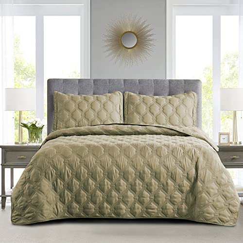 "Home Soft Things Bradly Alternative Quilted Bed Spread, 100"" x 106"", Antique Bronze"
