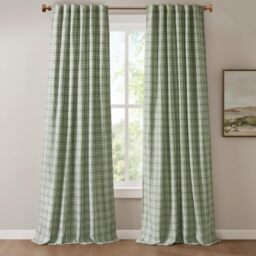 "Madison Park Anaheim Cabin Plaid Curtain Window, Thermal Insulated Fleece Lining, Living Room Decor Light Blocking Drape for Bedroom, 1-Single Panel Pack, 50"" x 95"" Faux Leather Tab, Green"