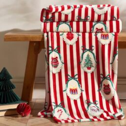 Catherine Lansfield Christmas Vintage Stripe 130x170cm Blanket Throw Red
