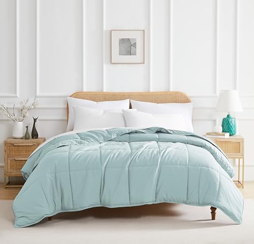 Southshore Fine Living, Inc. King Size Down Alternative Comforter, Oversized Cal King Comforter Only, Hotel Bedding, All Season Comforters for Guest Room, Wrinkle Free Bedding, Sky Blue Comforters