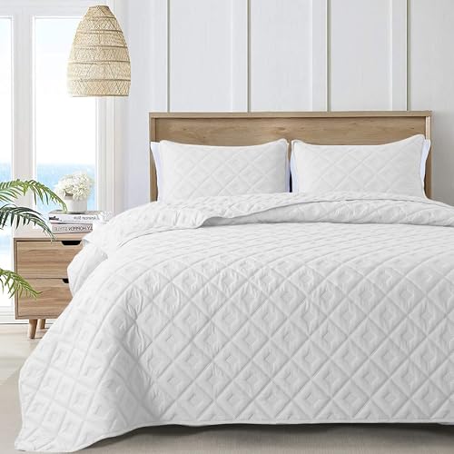 HIARUO 3-Piece Queen Quilt Set - Soft Warm Ultrasonic Reversible Pleated Comforter Coverlet Bedspread Set (90 x 90 Inch) with 2 Pillow Sham (20 x 26 Inch), White Diamond
