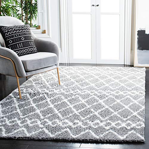 Safavieh Moroccan Shaggy Indoor Woven Rectangle Area Rug, Berber Shag Collection, BER165, in Light Grey / Cream, 122 X 183 cm for Living Room, Bedroom or Any Indoor Space
