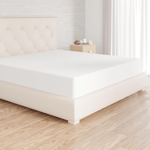 Amazon Basics Bedding Soft Microfibre Super King Fitted Sheet with 12 inch (30 cm) Deep Pocket, 180 x 200 cm, White