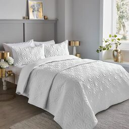 Serene - White Floral Embroidery Duvet Cover - Double Bedding Size (200 x 200cm) - Luxury Bedding - Soft Touch - Pinsonic/Ultrasonic Pattern - White Embossed Duvet - Cavili Collection