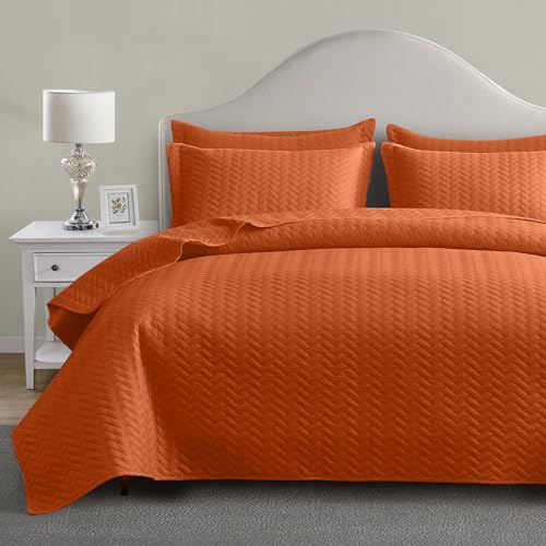 Maple&Stone Brunt Orange Quilt Set King Size, Lightweight Bedspread - Breathable Coverlet with Chevron Pattern, All-Season Dorm Bed Cover Set Bedding Decor 3 Piece