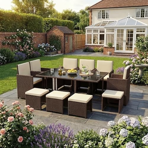Garden Vida Cuba 10 Seater Rattan Set - Brown - Complete Outdoor Garden Patio Dining Table Set - Steel Frame & PE Wicker - UKFR Certified - Weather Resistant, Tempered Glass, With Cushions