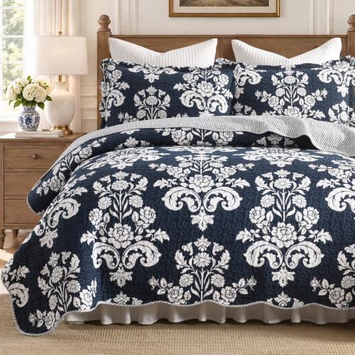 "Qiqiong 100% Cotton Navy Blue Floral King Quilt Set with 2 Pillow Shams - Blue and White Bedspread Lightweight Scalloped Reversible Quilt Bedding Set Damask Farmhouse All-Season Quilts 106""x98"" 3Pcs"
