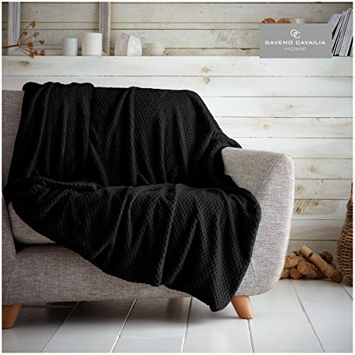 GC GAVENO CAVAILIA Waffle Popcorn Double Throw - Soft Honeycomb Textured Blanket for Sofa and Bed - Lightweight, Fluffy, Easy Care Bedspread - Cosy, Warm Throw for All Seasons, (150x200 cm) Black