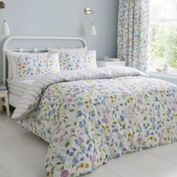 Dreams & Drapes Sweetpea Floral Duvet Cover Set Single 135 x 200cm – 100% Cotton Bedding with Delicate Sweet Pea Flower Design, Includes 1 Pillowcase