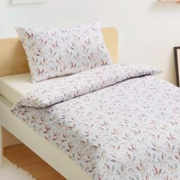 Amazon Basics Reversible Microfibre Cot Bed Duvet Cover Set, 100 x 135 cm & 1 Pillowcase 40 x 60 cm, Unicorn and Rainbow