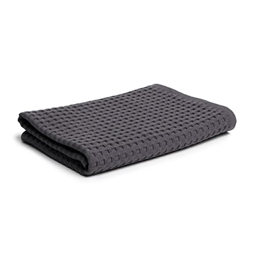 M??ve Piqu??e towel 50 x 100 cm made of 100% cotton, graphite