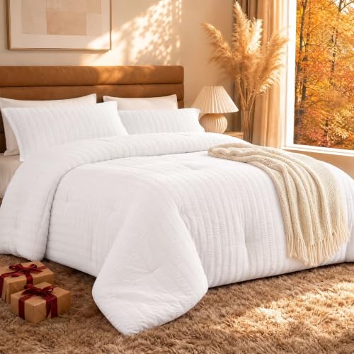 "Quataly White Comforter California King,3PCS Seersucker Lightweight Bed Set for All Season,1 Elegant Comforter (104""x96"") and 2 Soft Pillowcases (20""x36"")"