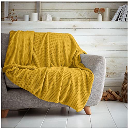 GC GAVENO CAVAILIA Premium Popcorn Honey Comb Sofa Bed Blanket, Easy Care Super Soft & Warm Fluffy Settee Waffle Throw, Ochre, 150X200 (652908)