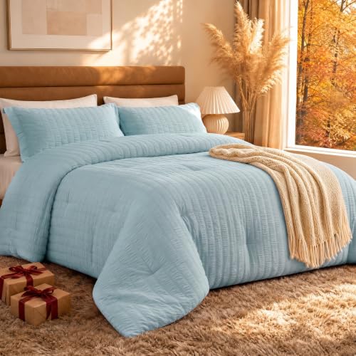 Quataly California King Comforter Set Mist Blue,3PCS Seersucker Lightweight Bedding Comforter for All Season, Calking Size(104''??96'' Comforter & 2 Pillowcases)
