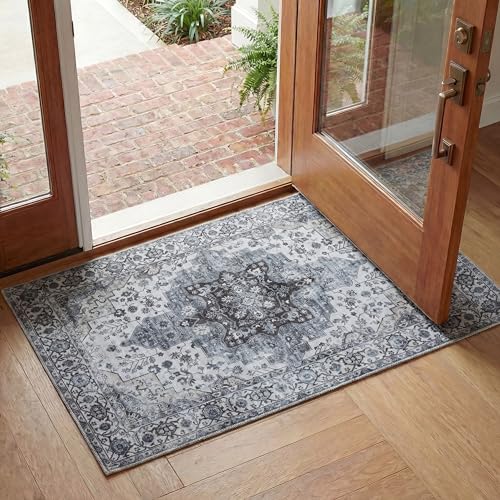 Safavieh Traditional Rug Ideal for High Traffic Areas - Machine Washable and Non Slip - Arizona Collection, Short Pile, in Ivory and Blue, 65 x 122 cm