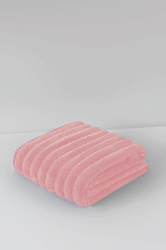 Chunky Ribbed Faux Fur Throw Blanket Blush Pink