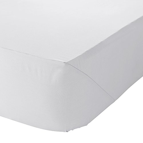 Catherine Lansfield Non Iron Percale Fitted Sheet – 140 x 200 cm white