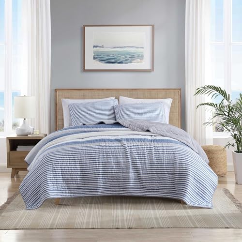 Nautica - Twin Quilt Set, Reversible Cotton Bedding with Matching Sham, Mediterranean Inspired Home Decor for All Seasons (Fairwater Blue, Twin)