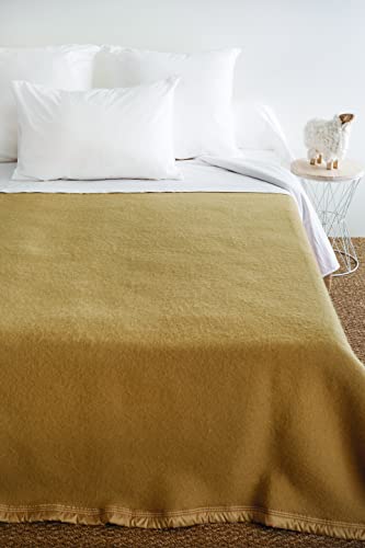 Poyet Motte - Aubisque Doe Wool/Natural Blanket, Biche/Naturel, 300x240 cm