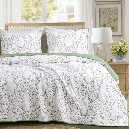 mixinni Quilt Sage Green Queen Size Reversible 3-Piece Sage Green Embroidery Pattern Elegant Quilt Set Queen Size, (1 Quilt,2 Pillow Shams)-All Seasons
